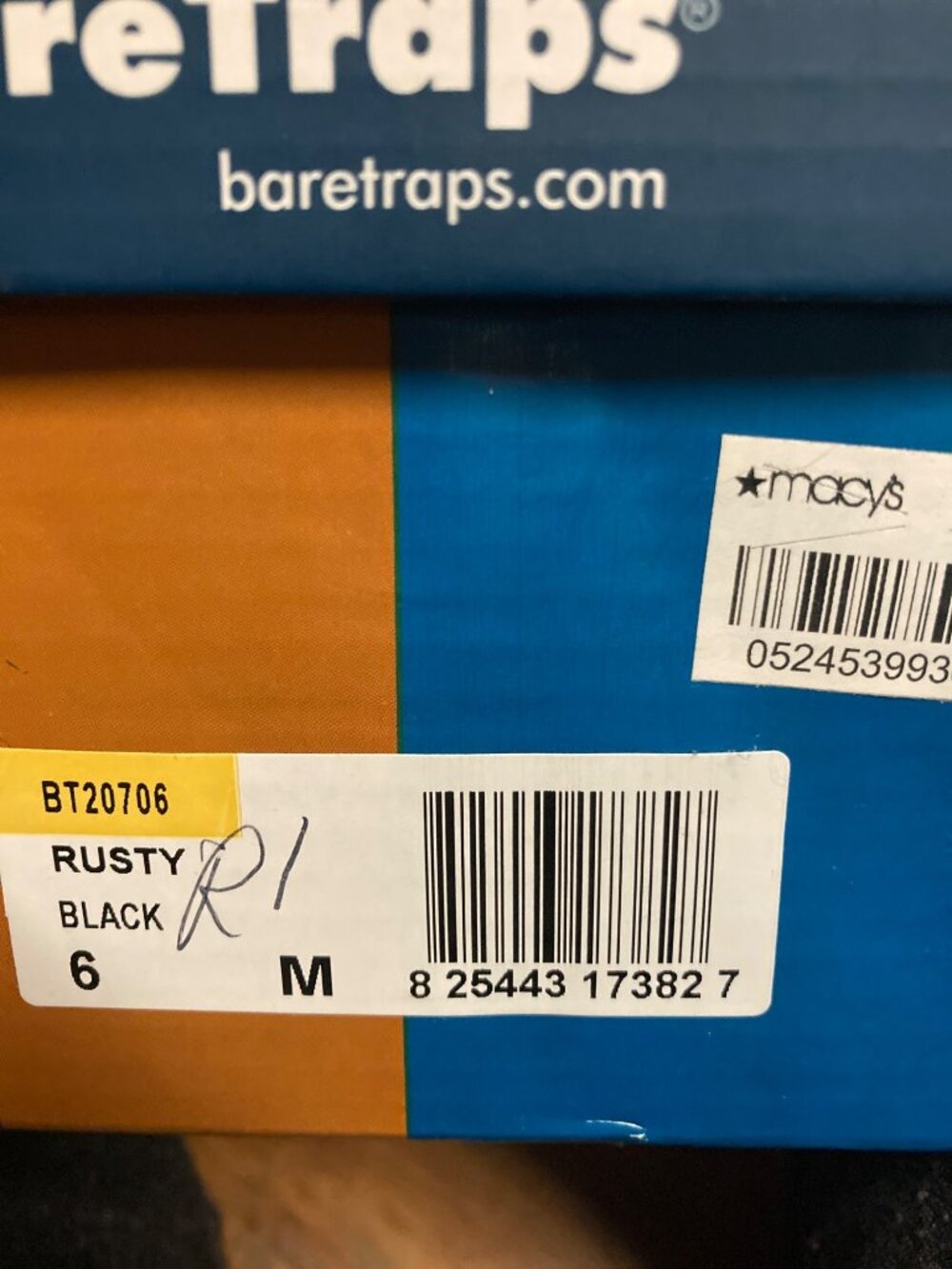 Baretraps Water Resistant Winter Boots Black Size 6 M - New in Box - Picture 11 of 11